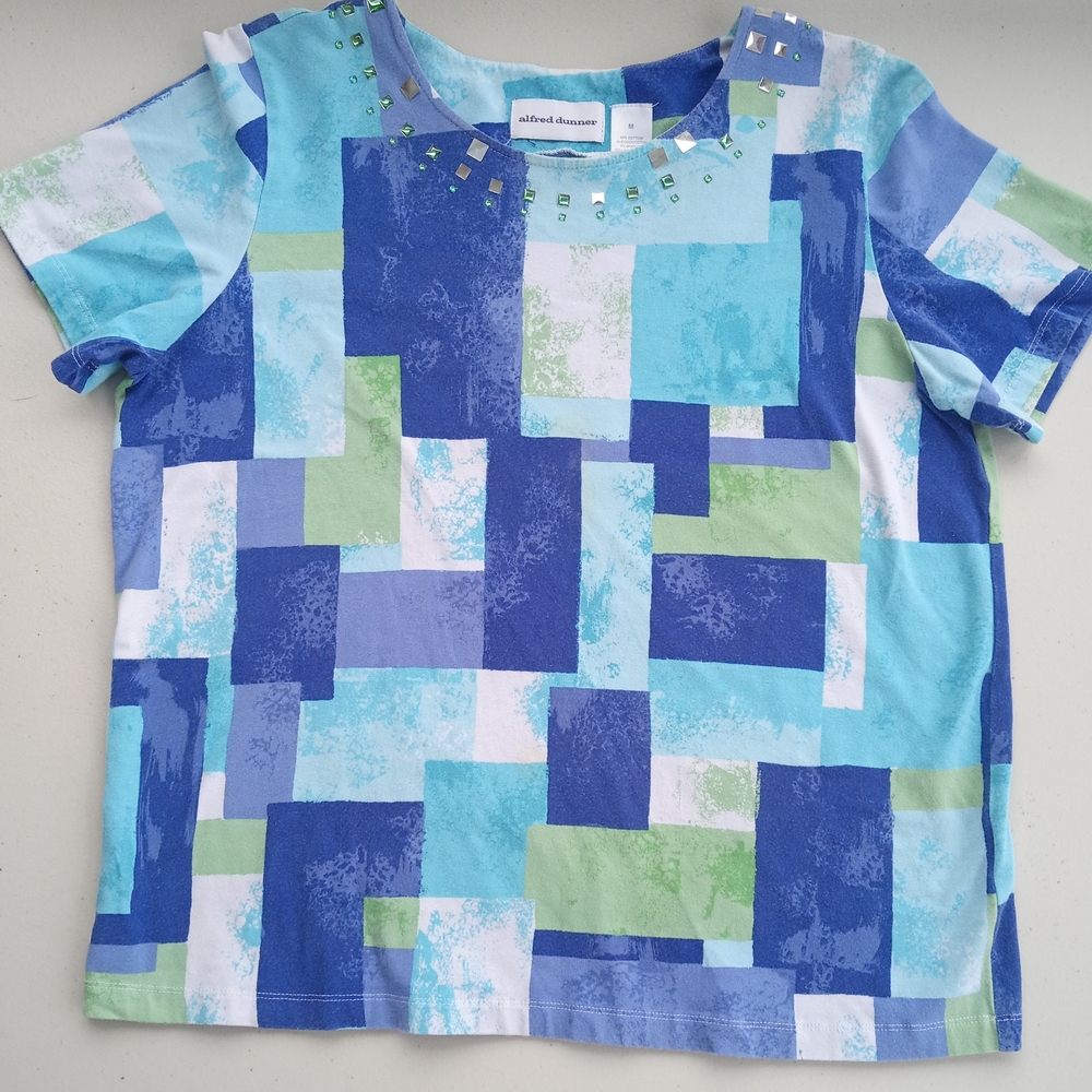 Alfred Dunner Women’s Medium Blue Green Patchwork Embellished Neck Short Sleeve